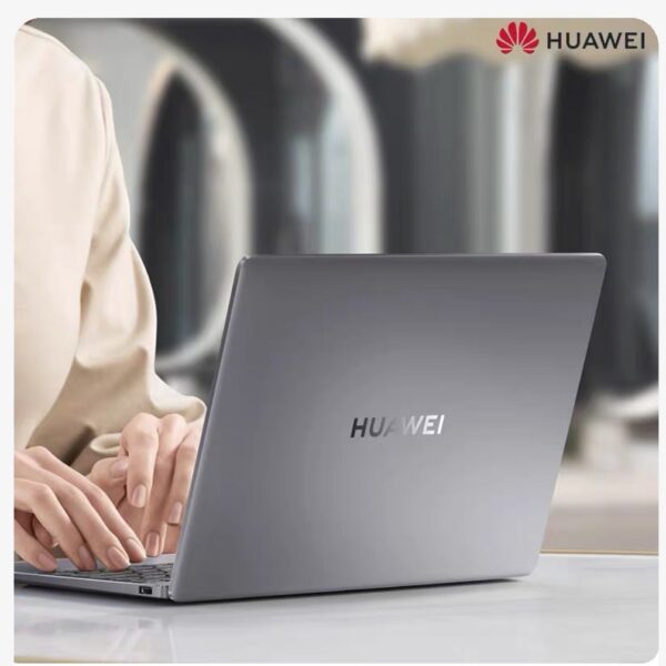 Huawei MateBook D14, i5-13420H, 16GB RAM, 1TB Storage